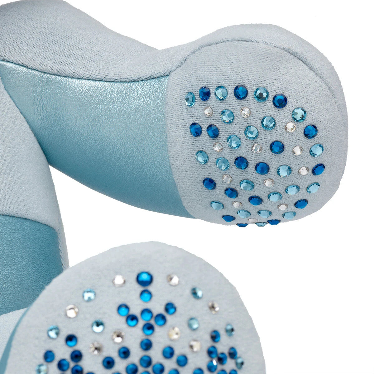 Sparkling Snowfall Build-A-Bear® Collectible Featuring Swarovski® crystals - US 8594