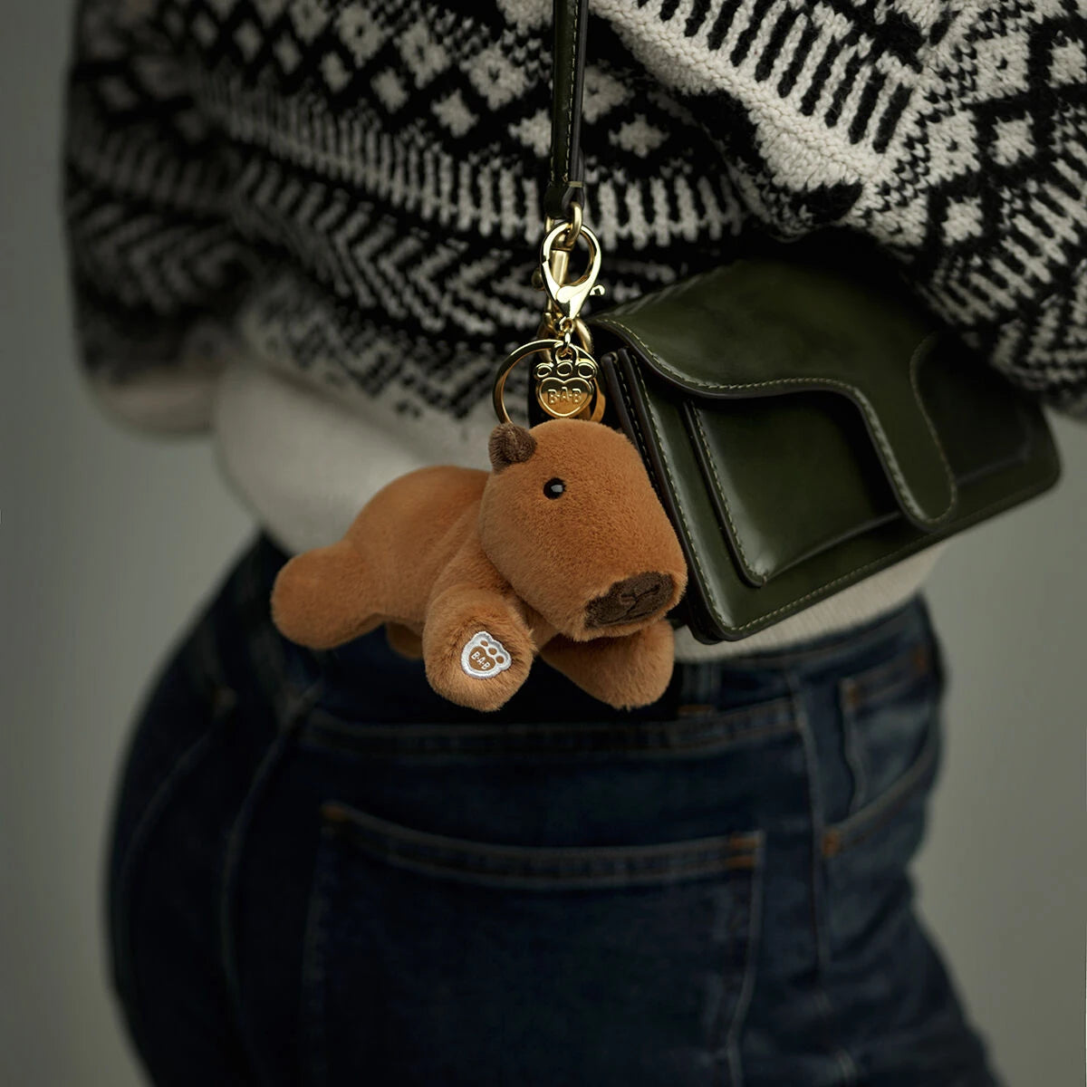 Capybara Plush Bag Charm | Build-A-Bear - US 1907